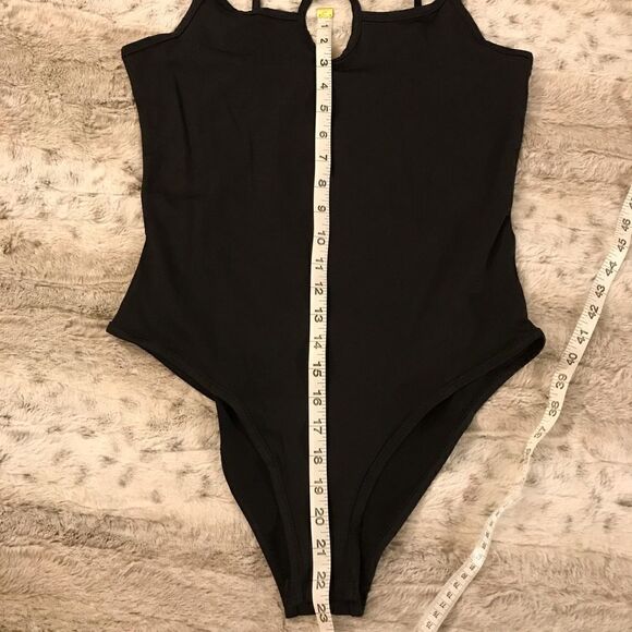 : : New never worn bodysuit : : - Picture 6 of 7